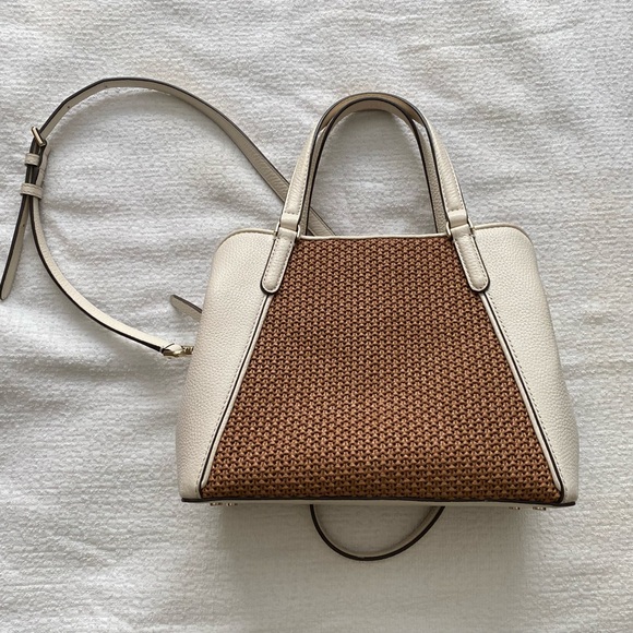 Kate Spade Jackson Street triple compartment - Picture 3 of 4